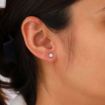 14k White Gold Round Moissanite Stud Earrings