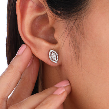  Moissanite Stud Halo Earring
