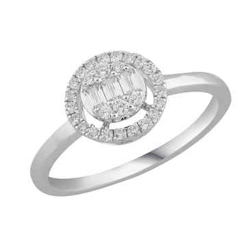 Round Shape Diamond Halo Engagement Ring