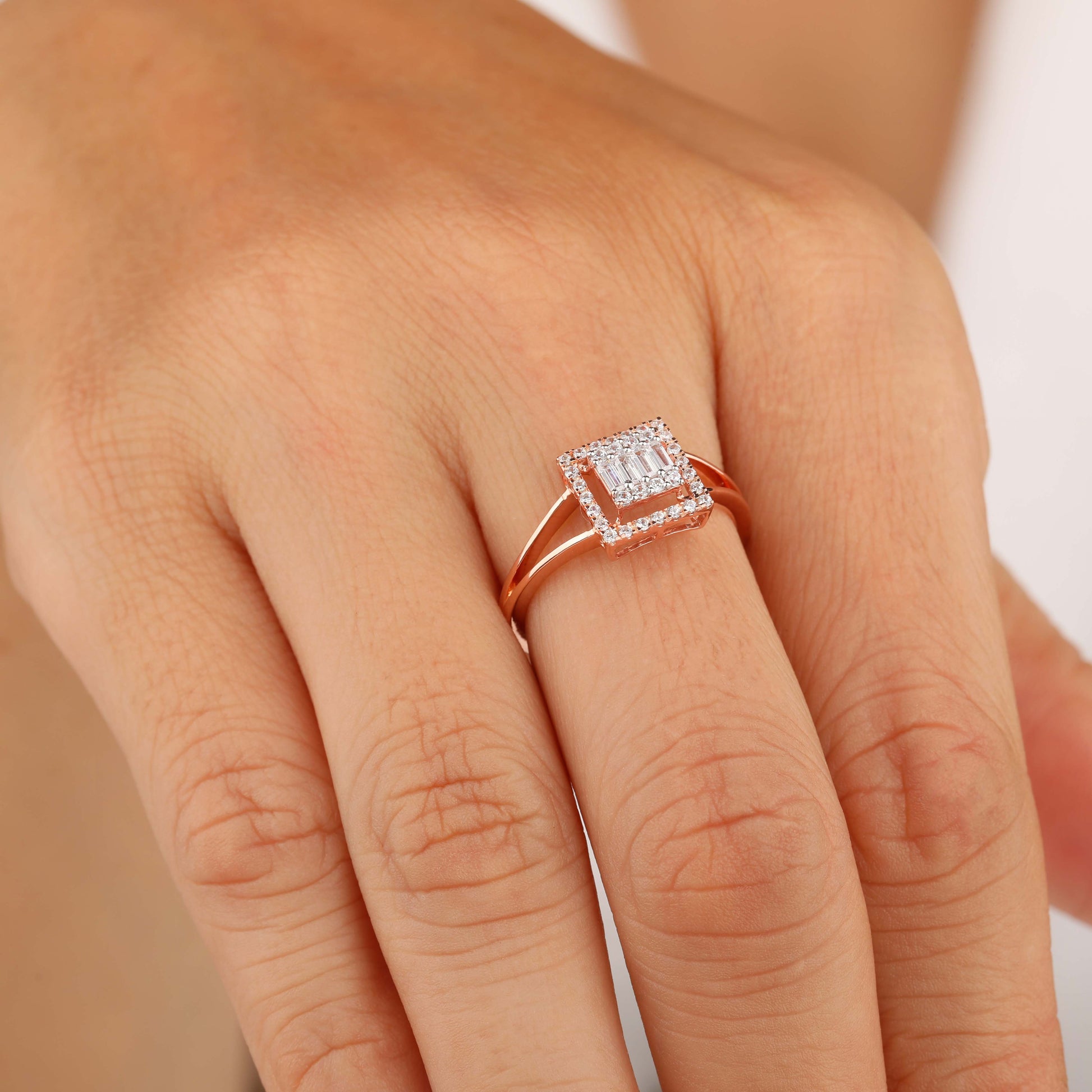 Round & Baguette Halo Ring