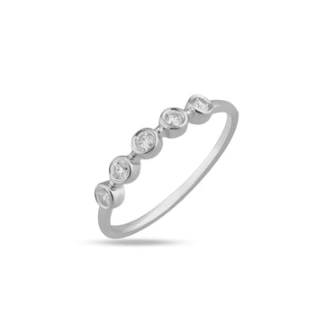 moissanite diamond ring
