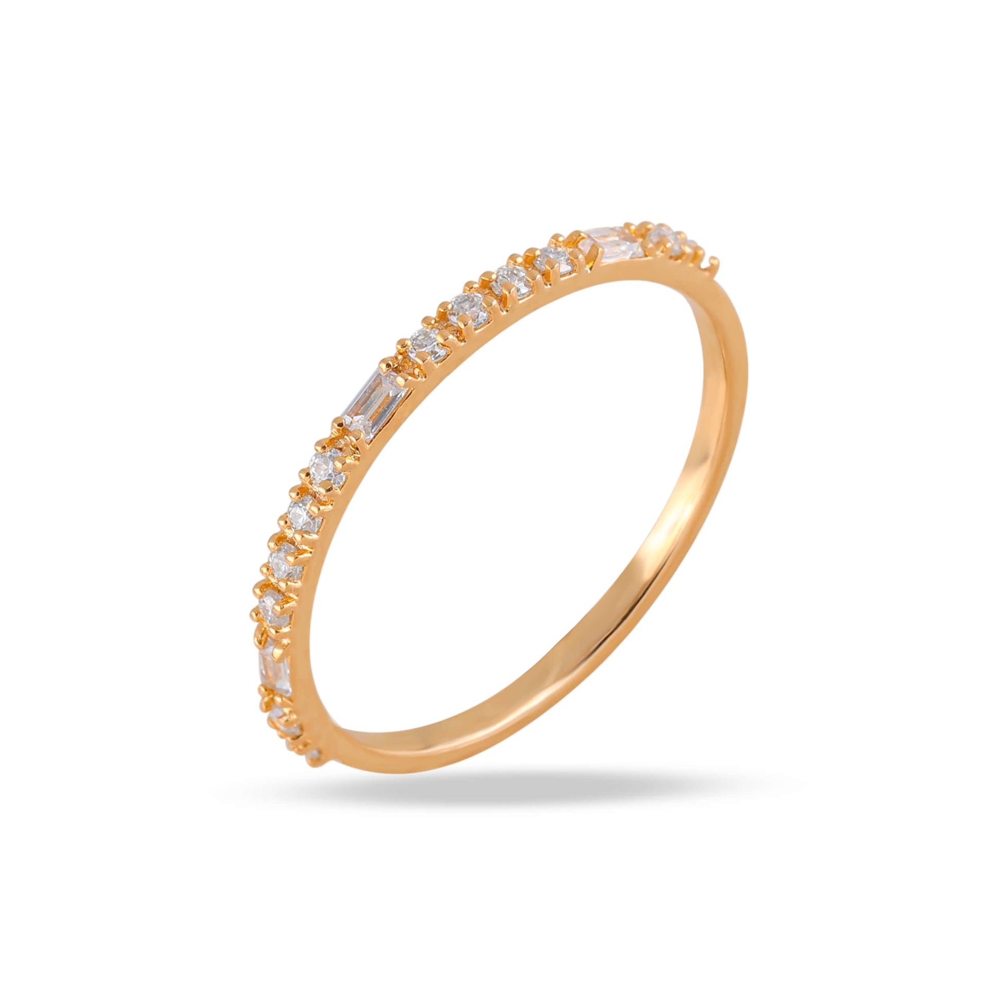 Glowing Solid 14kt Gold Diamond Ring For Woman