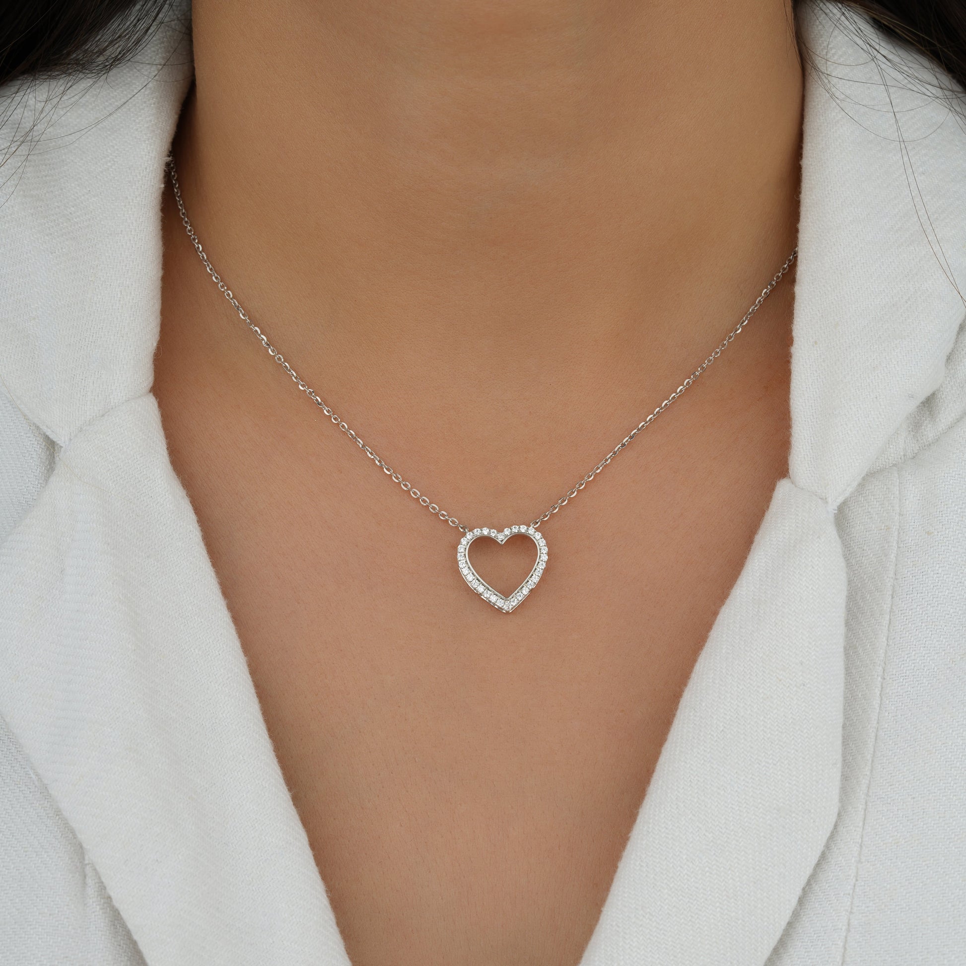 Round diamond heart shaped necklace