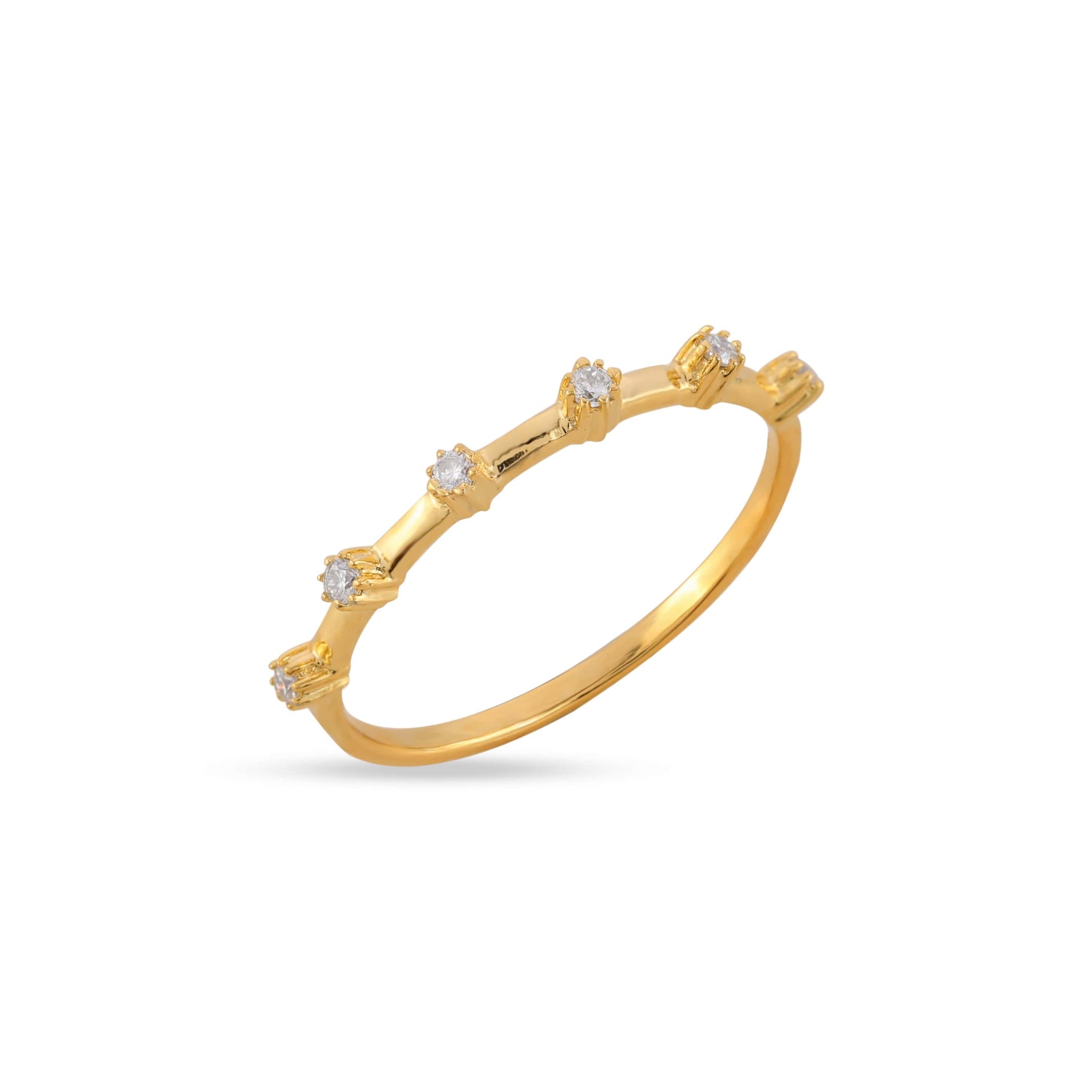 gold band with diamond wedding ring