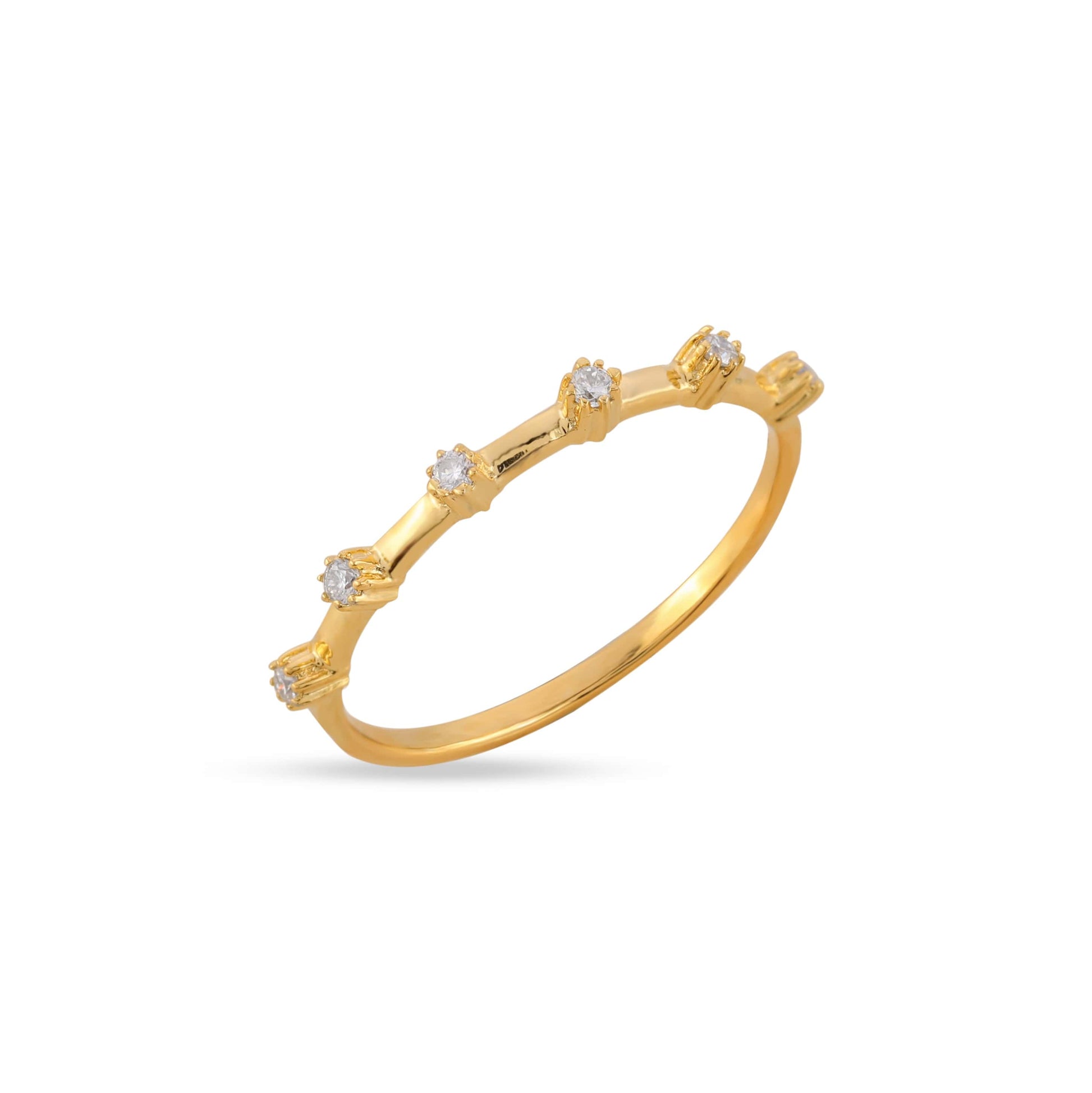 gold band with diamond wedding ring
