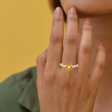 Classic Round Solitaire Engagement Ring in 14k Solid Gold